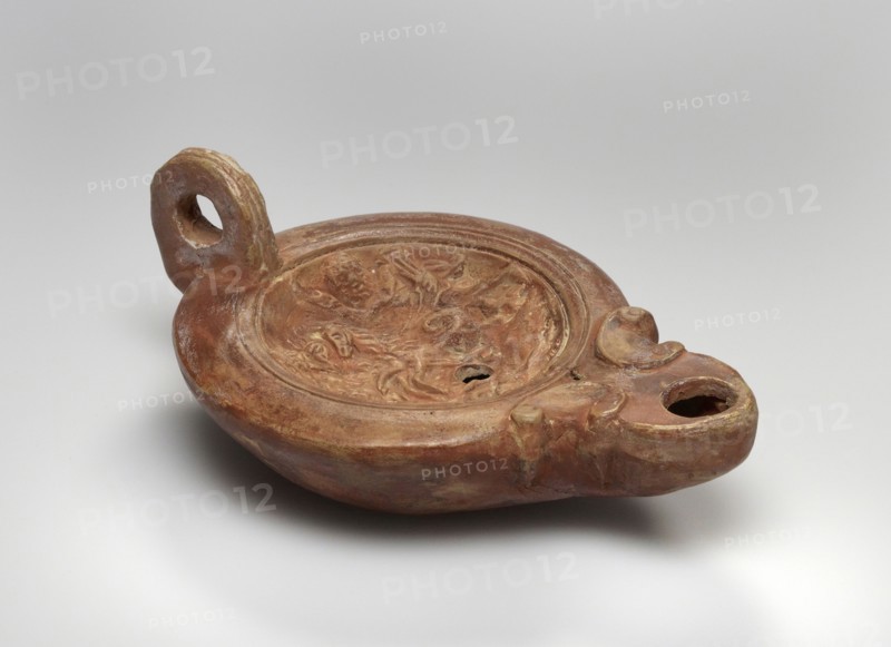 Lamp, South Anatolia, Anatolia; 1st century B.C. - 4th century A.D; Terracotta; 3.4 x 10.4 x 15.4 cm, 1 5,16 x 4 1,8 x 6 1,16 in