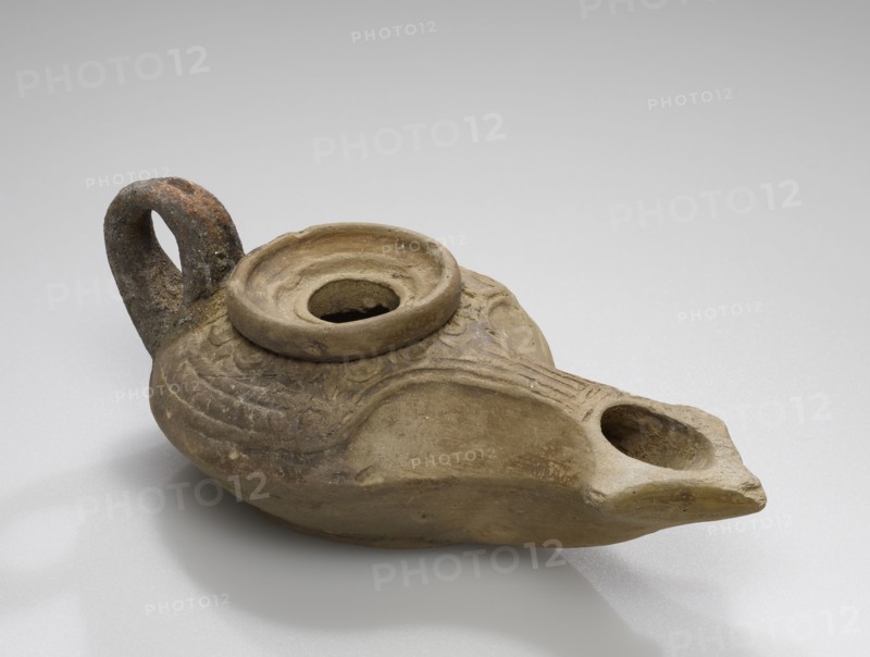 Lamp, Central Anatolia, Anatolia; 2nd century B.C; Terracotta; 3.6 × 5.6 × 11 cm, 1 7,16 × 2 3,16 × 4 5,16 in