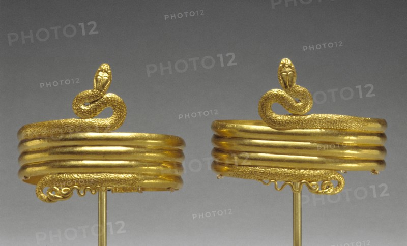 Snake Bracelets; Alexandria, Egypt; 220 - 100 B.C; Bracelets: Gold; Fastening pin: Copper alloy; 7.8 cm, 3 1,16 in