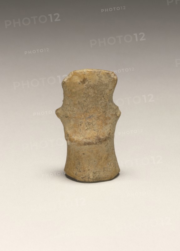 Standing Abstract Figure; Thessaly?, Greece; 6th - 5th millennium B.C; Terracotta; 6.4 x 3.8 x 2.4 cm, 2 1,2 x 1 1,2 x 15,16 in