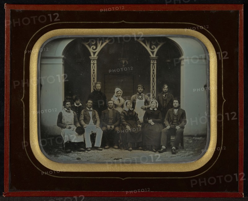 Group portrait of eleven servants of Eynard-Lullin; Jean-Gabriel Eynard, Swiss, 1775 - 1863, about 1849; Daguerreotype