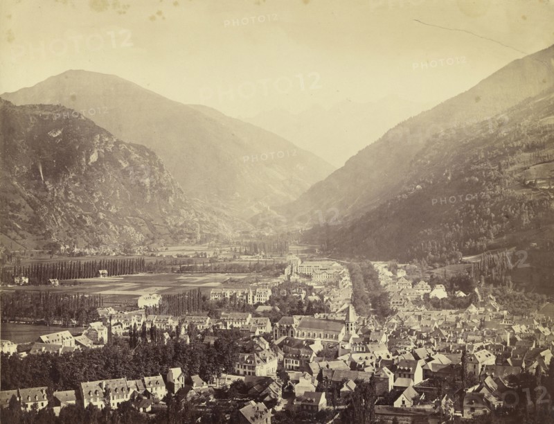 Vue générale de Luchou; Farnham Maxwell Lyte, British, 1828 - 1906, 19th century; Albumen silver print