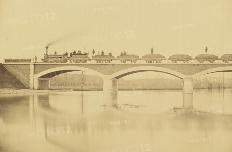 Line from Villenueve-Saint-Georges to Montargis, Viaduct on the Loing, near Montargis, Auguste Hippolyte Collard French, 1812