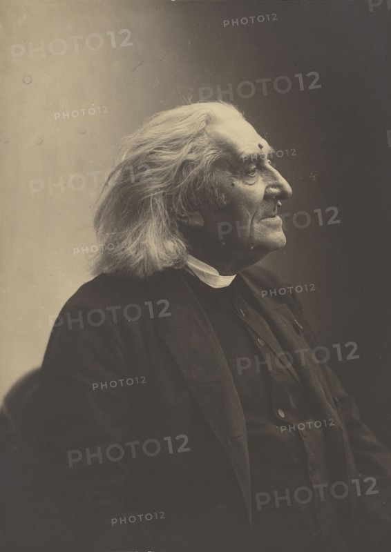 Franz Liszt; Nadar, Gaspard Félix Tournachon, French, 1820 - 1910, 1886; Gelatin silver print; 15.4 x 11 cm, 6 1,16 x 4 5,16 in