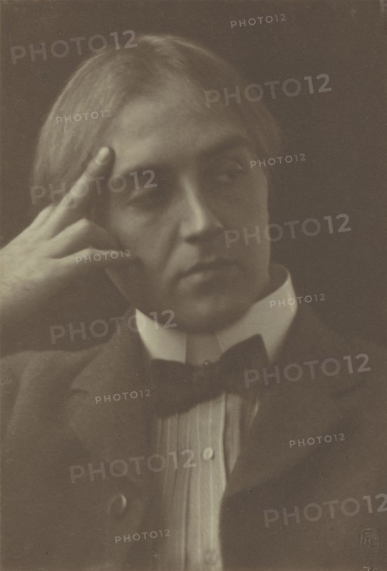 H. J. Pollitt; Frederick H. Evans, British, 1853 - 1943, about 1895 - 1900; Platinum print; 21.3 x 14.4 cm, 8 3,8 x 5 11,16 in