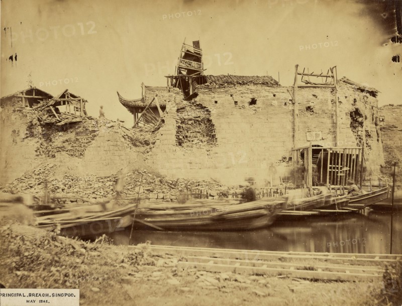 Principal Breach, Singpoo; Felice Beato, 1832 - 1909, May 1862; Albumen silver print