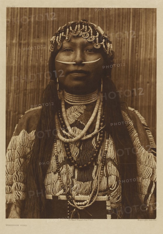 Wishham Girl; Edward S. Curtis, American, 1868 - 1952, 1910; Gravure; 39.4 x 28.2 cm 15 1,2 x 11 1,8 in