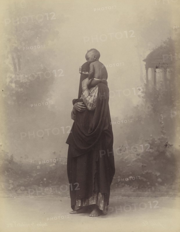 Female Egyptian Peasant and Child; Pascal Sébah, Turkish, 1823 - 1886, Jean Pascal Sébah, Turkish, 1872 - 1947, Nubia, Egypt