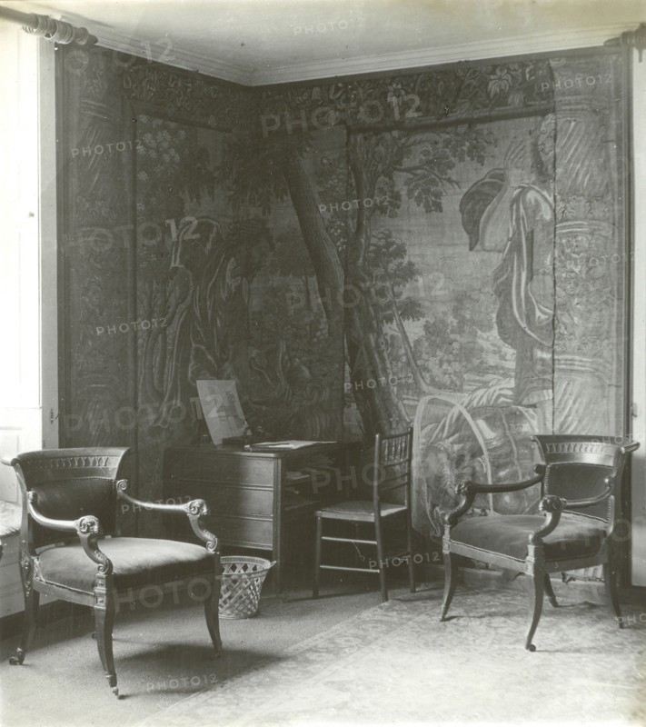 Kelmscott Manor. In the Tapestry Room; Frederick H. Evans, British, 1853 - 1943, 1896; Lantern slide; 6.4 x 5.6 cm