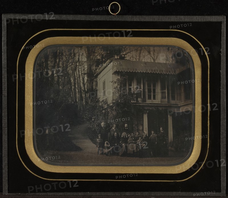 Group portrait of twelve members of the Circle of Eynard-Lullin outside in front of his home at Beaulieu; Jean-Gabriel Eynard