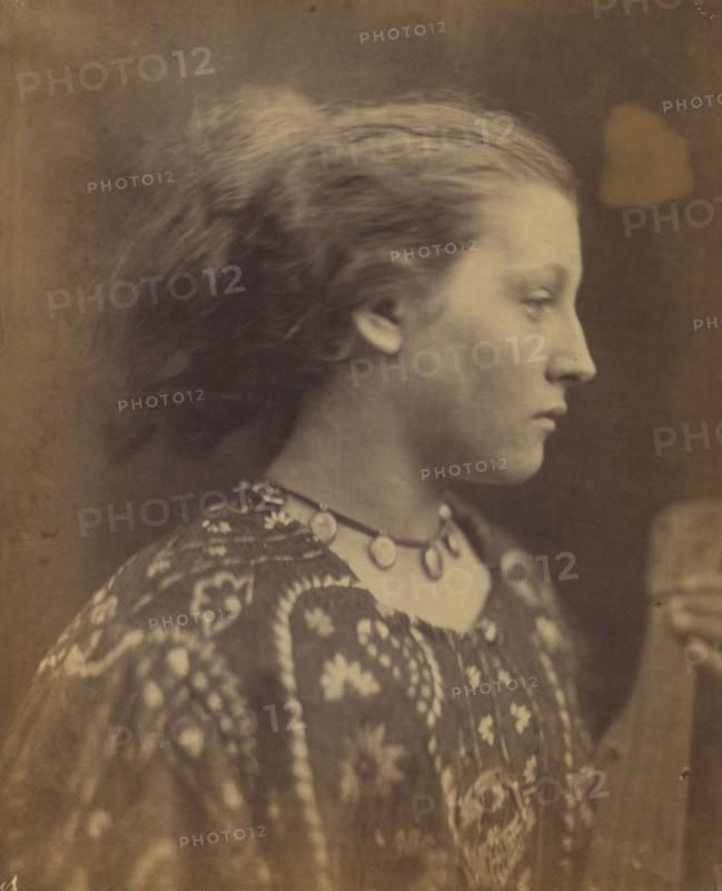 Sappho; Julia Margaret Cameron, British, born India, 1815 - 1879, Freshwater, Isle of Wight, England; 1866; Albumen silver