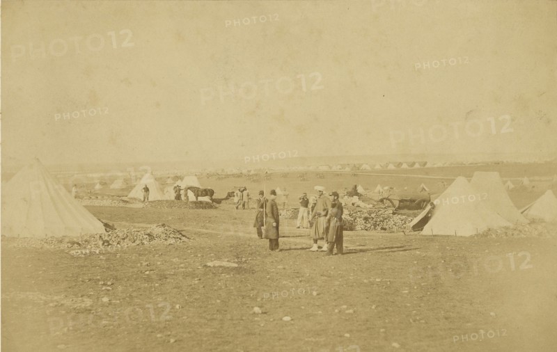 General Bosquets Quarters; Roger Fenton, English, 1819 - 1869, 1855; Salted paper print; 16.2 x 25.4 cm 6 3,8 x 10 in