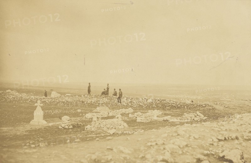 Plateau of Sebastopol XI; Roger Fenton, English, 1819 - 1869, 1855; Salted paper print; 21.8 x 33.3 cm 8 9,16 x 13 1,8 in