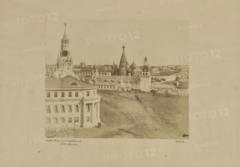 Little Palace and Battlements of the Kremlin; Roger Fenton, English, 1819 - 1869, Moscow, Russia; 1852; Albumenized salted