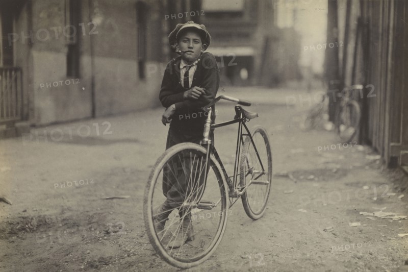 Messenger Boy for Mackay Telegraph Company, Waco, Texas; Lewis W. Hine, American, 1874 - 1940, Waco, Texas, United States