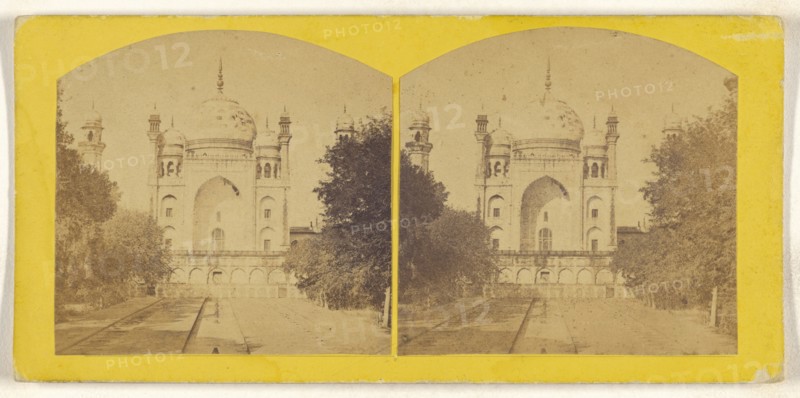 Mukbara of Rabea Dourany wife of Arangzeb at Aurangabad; about 1870; Albumen silver print