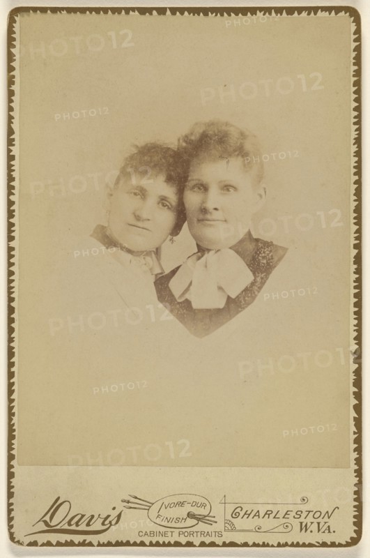 Portrait of two  women; Davis, American, active about 1920, about 1890; Gelatin silver print
