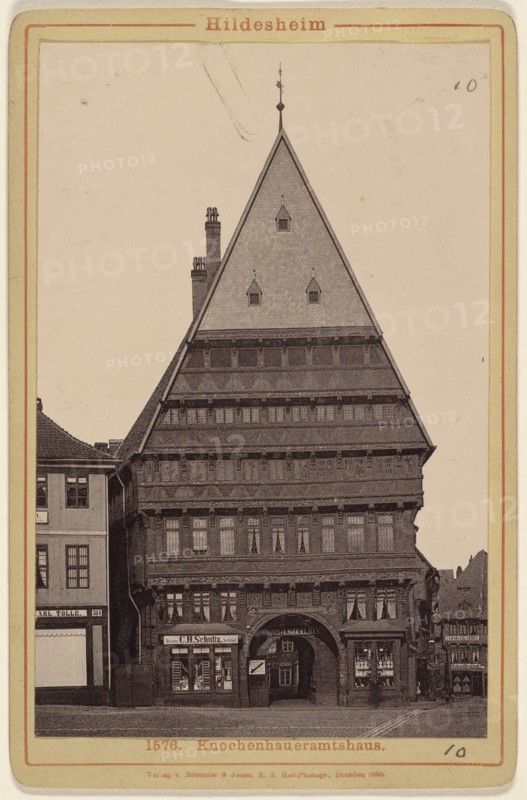 Knochenhaueramtshaus. Guild House of the Butchers; Römmler & Jonas, German, 1871 - 1945, 1890; Collotype