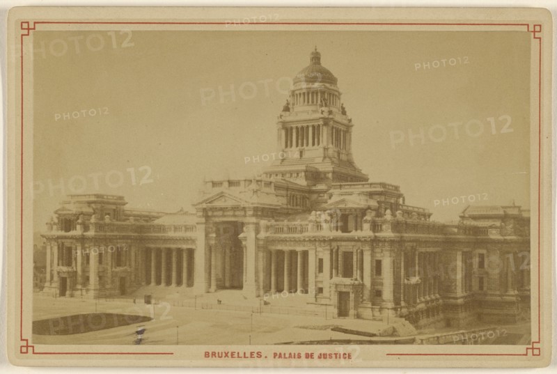 Bruxelles. Palais de Justice; Le Comte, French, active Rouen, France 1860s, 1880s; Albumen silver print
