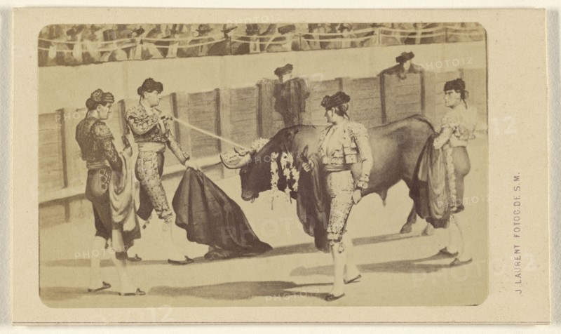 Le Finale. The Espara killing the Bull; Juan Laurent, French, 1816 - 1886, about 1865; Albumen silver print