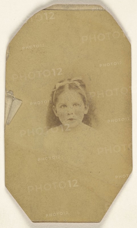 little girl, printed in vignette-style; James Cremer, British, 1821 - 1893, 1865 - 1875; Albumen silver print