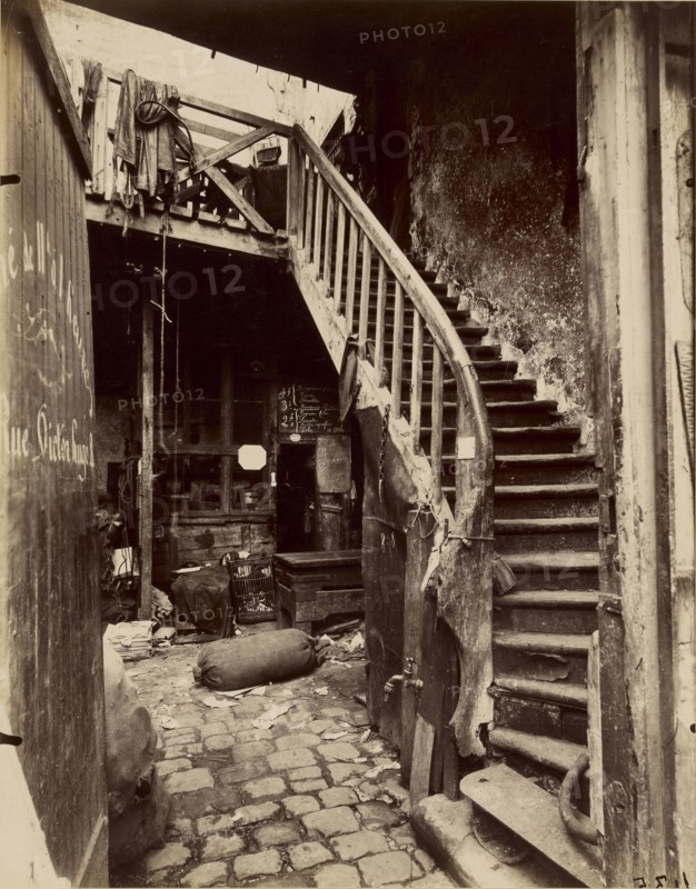 Junk Dealer, Porte d'Asnieres; Eugène Atget, French, 1857 - 1927, 1912; Albumen silver print