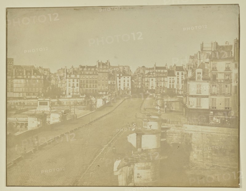 Pont Neuf with Chevalier optician shop; Hippolyte Bayard, French, 1801 - 1887, Paris, France; 1849; Salted paper print; 19.2