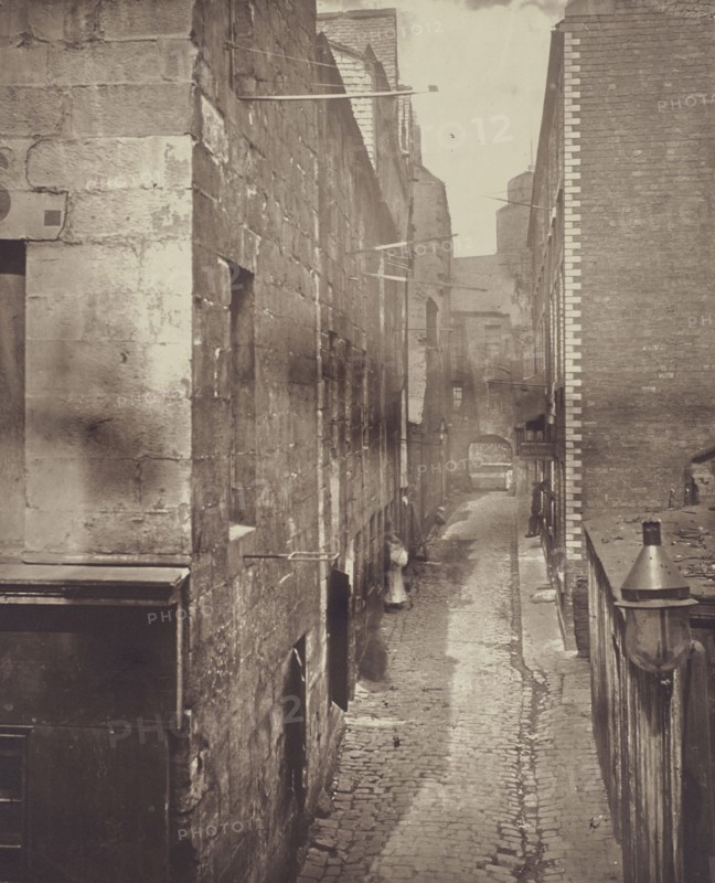 Laigh Kirk Close; Thomas Annan, Scottish,1829 - 1887, Glasgow, Scotland; 1868 - 1877; Carbon print; 29.9 × 24 cm
