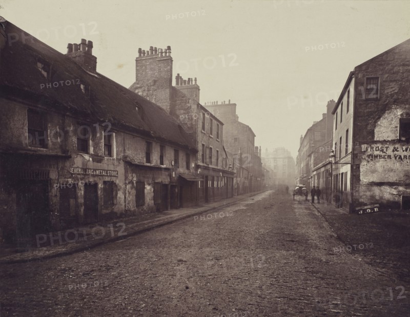Main Street, Gorbals, looking South; Thomas Annan, Scottish,1829 - 1887, Glasgow, Scotland; 1868 - 1877; Carbon print