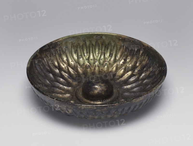 Phiale; Asia Minor; 7th century B.C; Bronze; 4.4 × 18.7 cm, 1 3,4 × 7 3,8 in