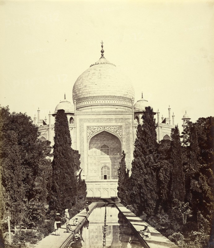 Central View of the Taj Mahal; Felice Beato, 1832 - 1909, Henry Hering, 1814 - 1893, India