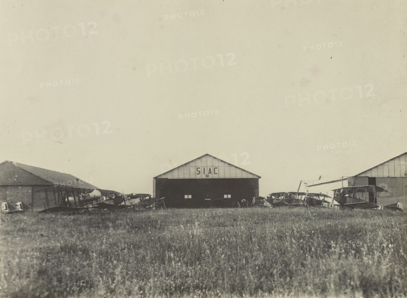 Hanger for Societa' Italiana Aviazione Civile; Fédèle Azari, Italian, 1895 - 1930, Milan, Italy; 1919 - 1923; Gelatin silver