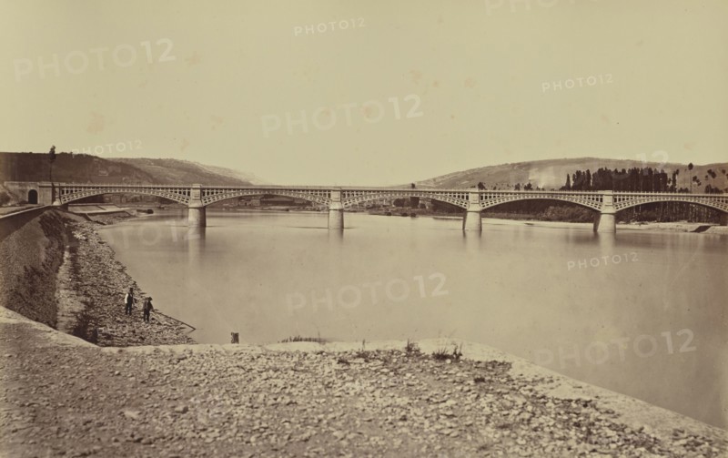 Givors. Viaduc; Édouard Baldus, French, born Germany, 1813 - 1889, France; about 1861; Albumen silver print