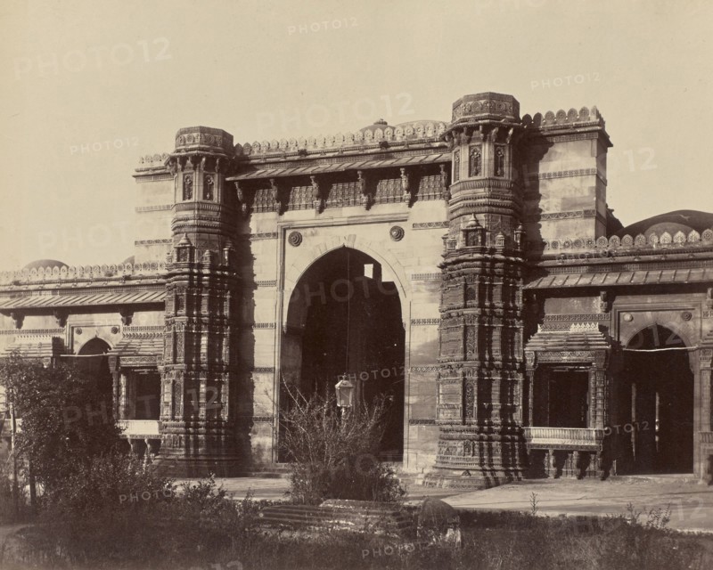 Mizapur Mosque, Ahmedabad; India; 1886 - 1889; Albumen silver print