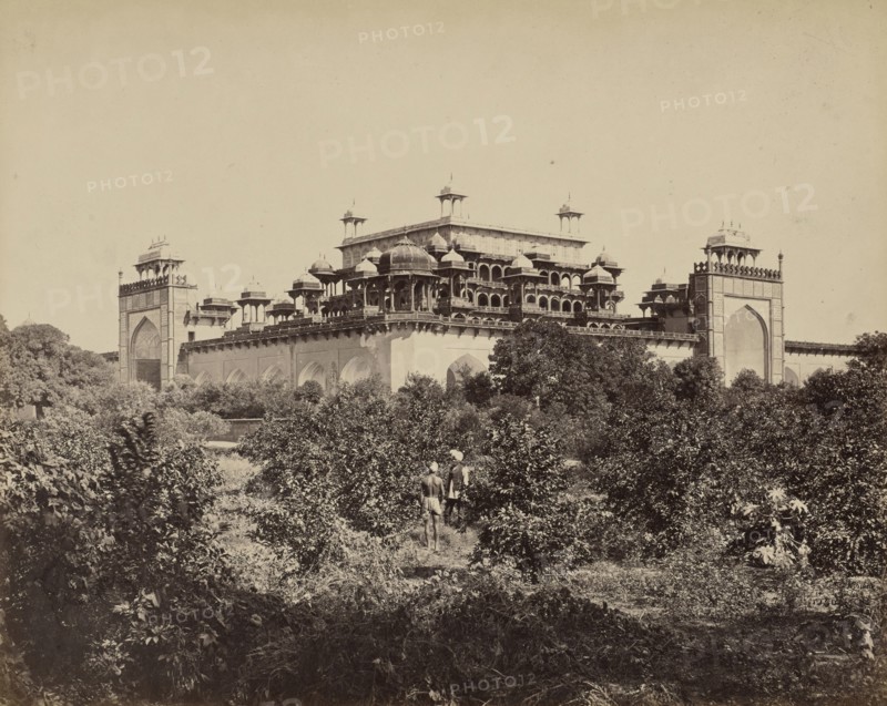Mausoleum of Akbar, Secundra, near Agra; Samuel Bourne, English, 1834 - 1912, Sikandra, India; 1866; Albumen silver print