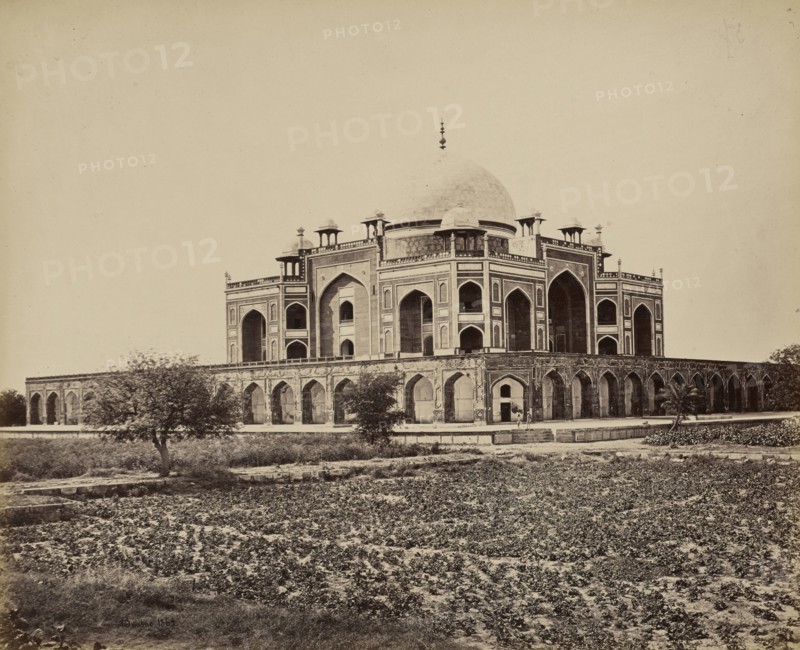 Mausoleum of the Emperor Humayoon, Delhi; Samuel Bourne, English, 1834 - 1912, Delhi, India; about 1866; Albumen silver print