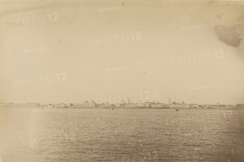 Mexique. Vera Cruz vue prise de la Mer; Veracruz, Mexico; 1860s - 1880s; Albumen silver print