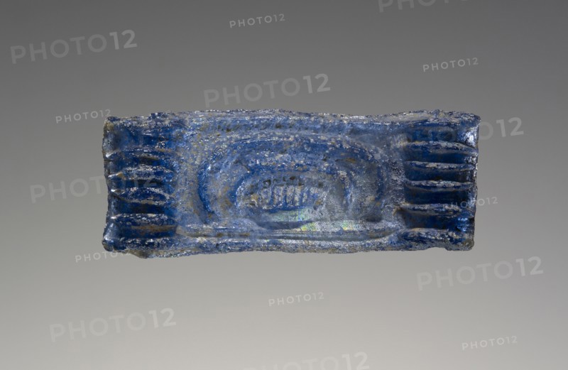 Cast Pendant; Greece; about 14th century B.C; Glass; 2.5 cm, 1 in
