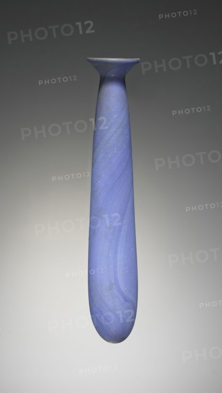 Alabastron; Workshop in the Eastern Mediterranean, Italy; 1st century B.C; Glass; 13.3 cm 5 1,4 in