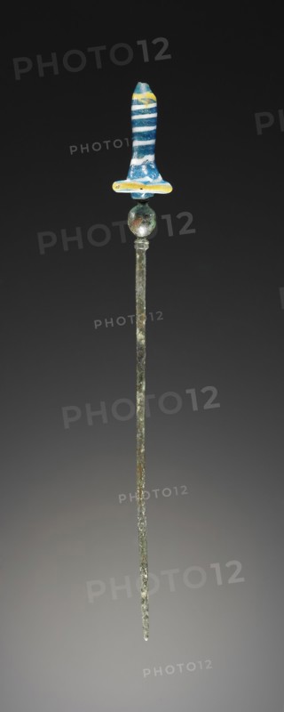 Ear Plug or Kohl Applicator; Egypt; 1365 - 1347 B.C; Glass, bronze; 14.7 cm, 5 13,16 in