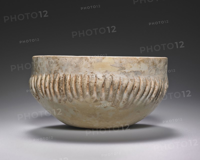Ribbed Bowl; Eastern Mediterranean; end of 1st century B.C. - beginning of 1st century A.D; Glass; 5.2 x 10.1 cm, 2 1,16 x 4 in