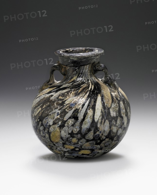 Aryballos; Roman Empire; 1st century; Glass; 7 cm, 2 3,4 in
