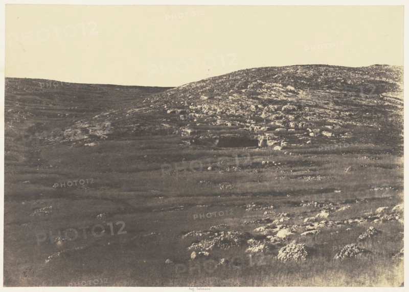 Jérusalem. Tombeau juif à trois milles Nord-Nord-Ouest de Jérusalem; Auguste Salzmann, French, 1824 - 1872, Louis Désiré