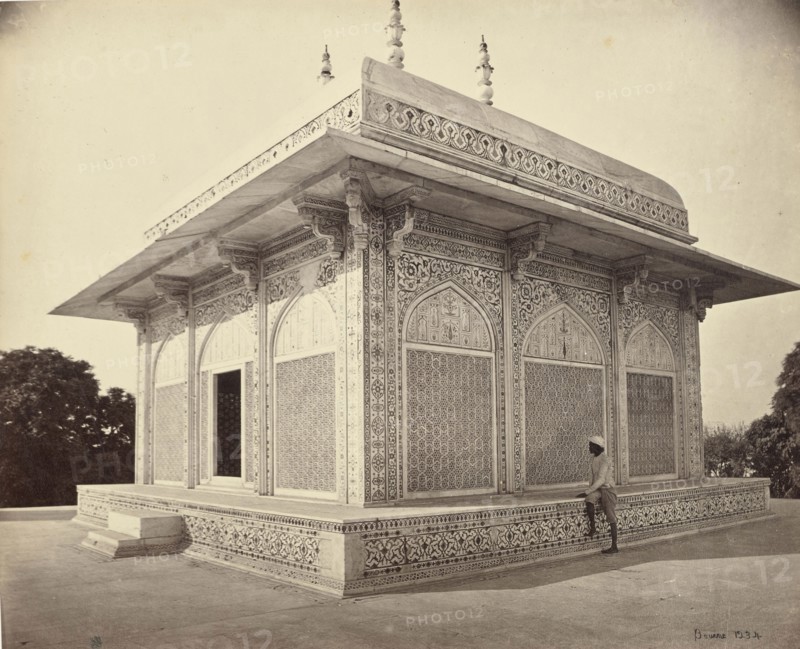 Agra; The Mausoleum of Prince Etmad-Dowlah, the Marble Cupola; Samuel Bourne, English, 1834 - 1912, Agra, India; about 1866