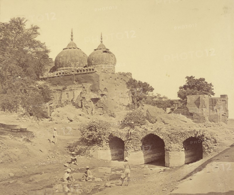 Khoodsia Bagh; Felice Beato, 1832 - 1909, Delhi, India; 1858 - 1860; Albumen silver print