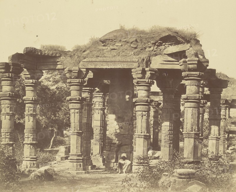 Exterior of the Hindu Temple in Kootub; Felice Beato, 1832 - 1909, Delhi, India; 1858; Albumen silver