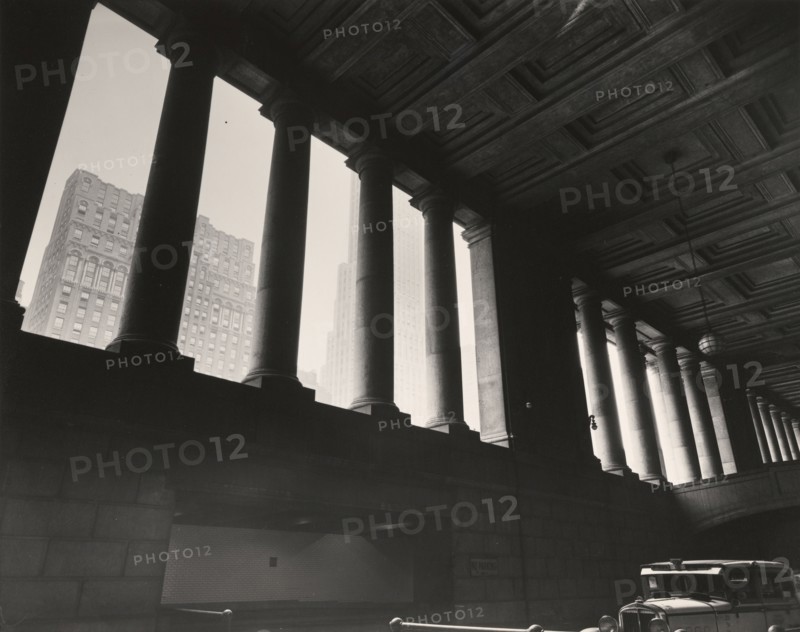 Untitled, parkway below structure, New York; Berenice Abbott, American, 1898 - 1991, New York, New York, United States
