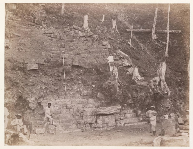 Workers surveying a stepped pyramid, Edmund Lincoln miscellaneous papers relating to the excavation of Maya ruins, circa 1880