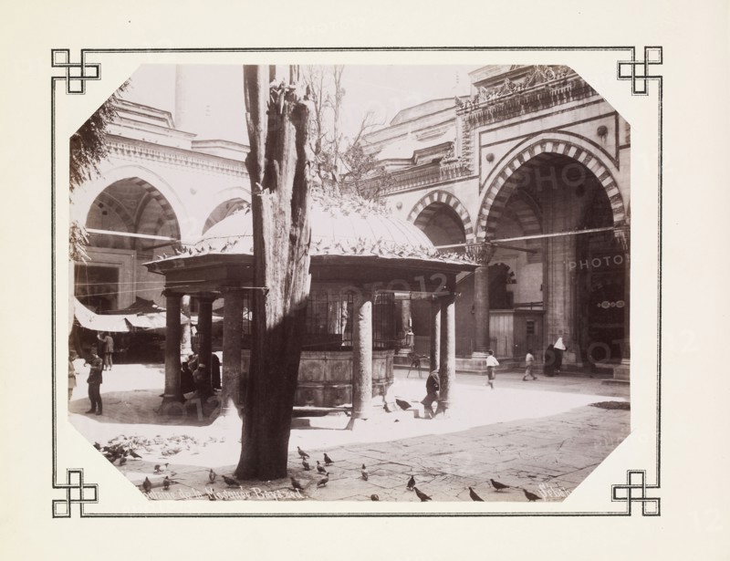 Cour et fontaine de la Mosquée Bayazed, photographs of the Ottoman Empire