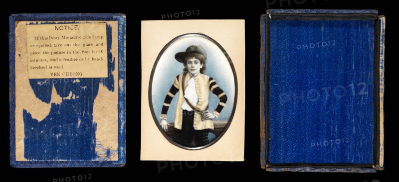 Box and photo portrait of boy, Portrait of a boy in cavalier costume, Yee Cheong, ca. 1870